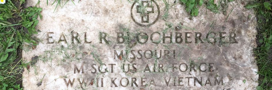 Das geheimnisvolle Grab des Master Sergeant Earl R. Blochberger... - erst vor wenigen Jahren zufällig wiederentdeckt